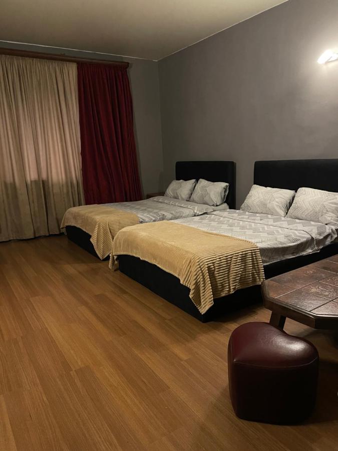 Hotel Era Tbilisi Exterior photo
